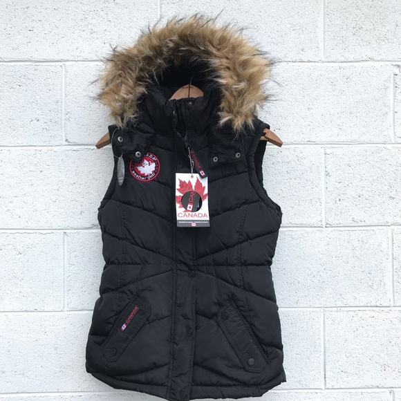 canada weathergear Jackets & Blazers - NWT Canada Puffer Vest With Faux Fur Trim Hood